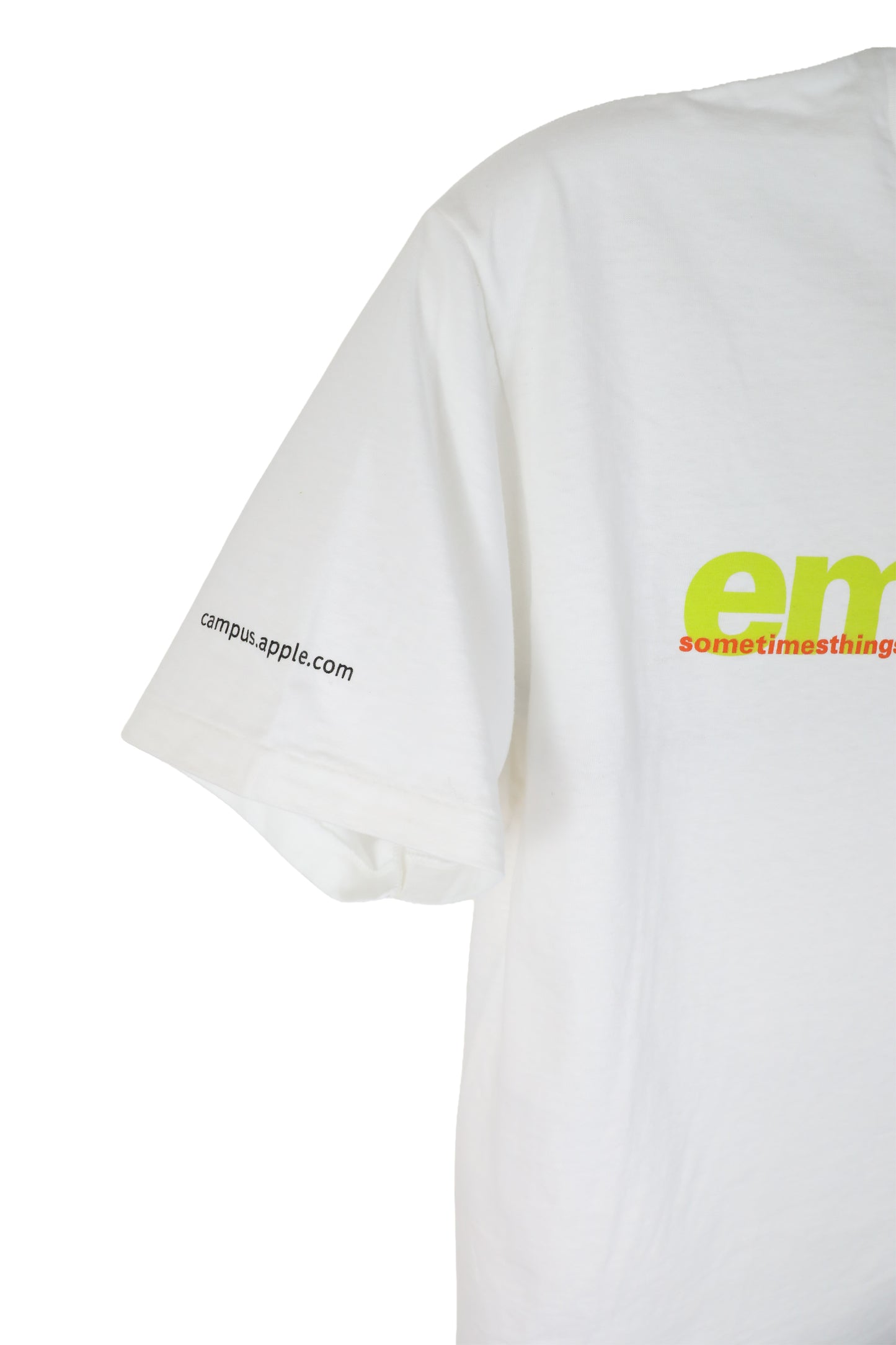Apple Campus embrace Tee