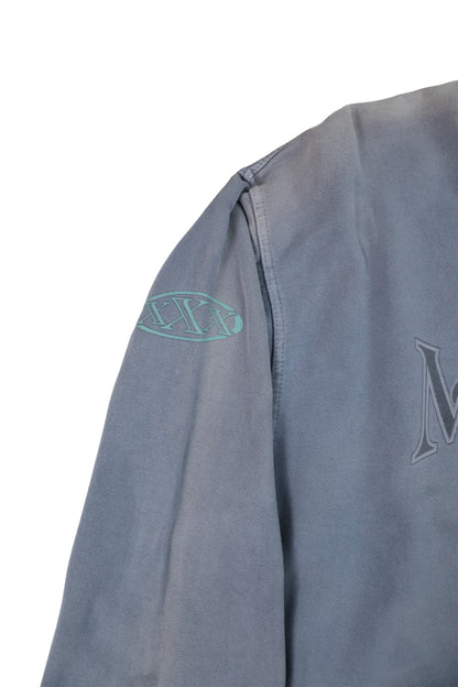 90's River's End Faded Light Blue Graphic Sweater