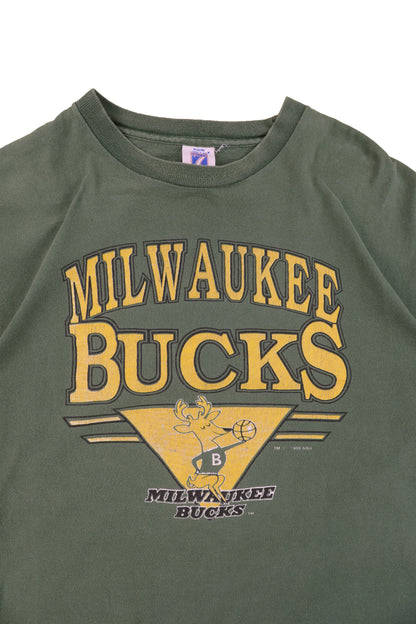 1990 LOGO7 NBA Milwaukee Bucks Graphic Tee