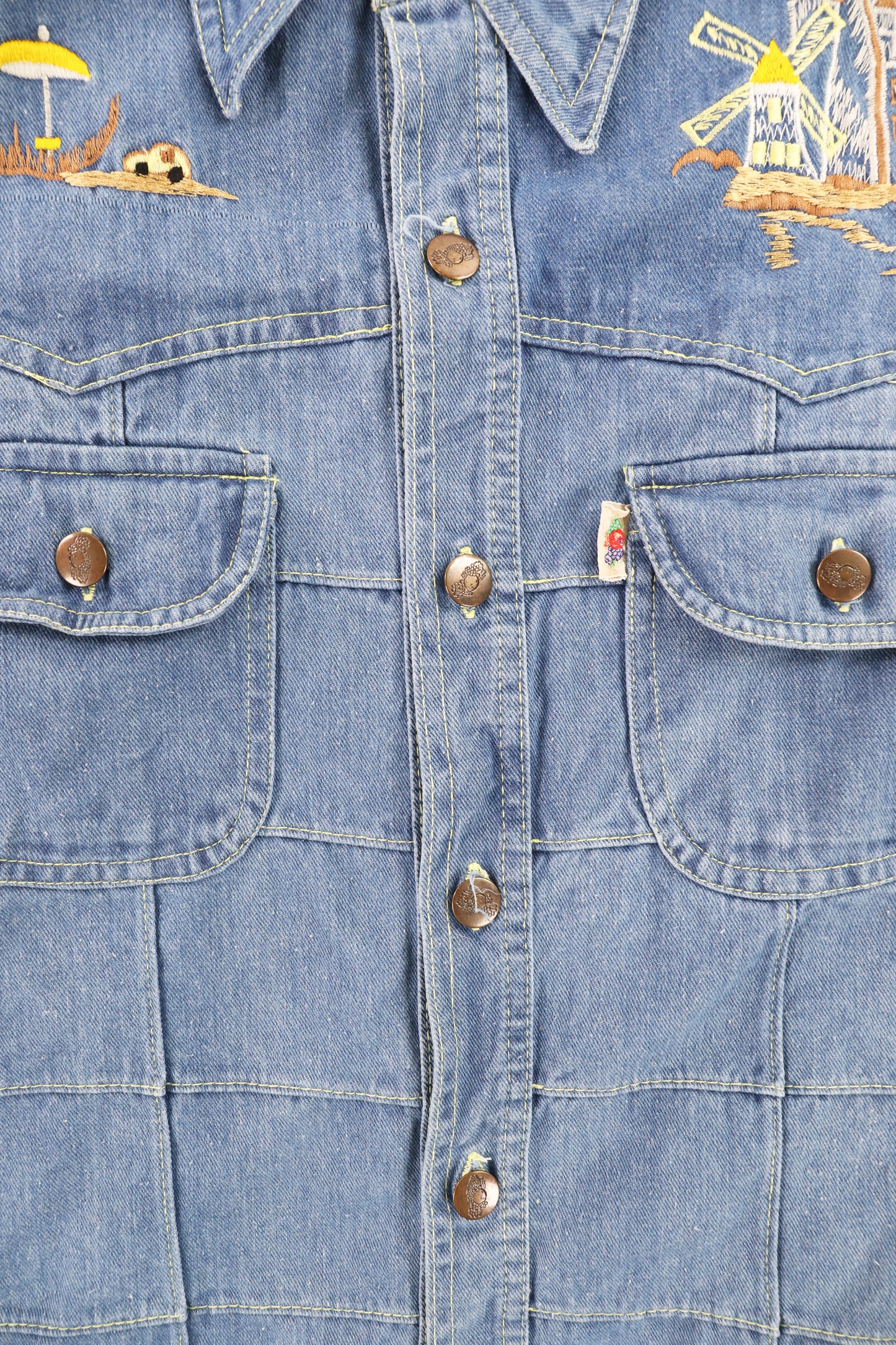 Fruit of the Loom Embroidered Graphic Denim Shirt