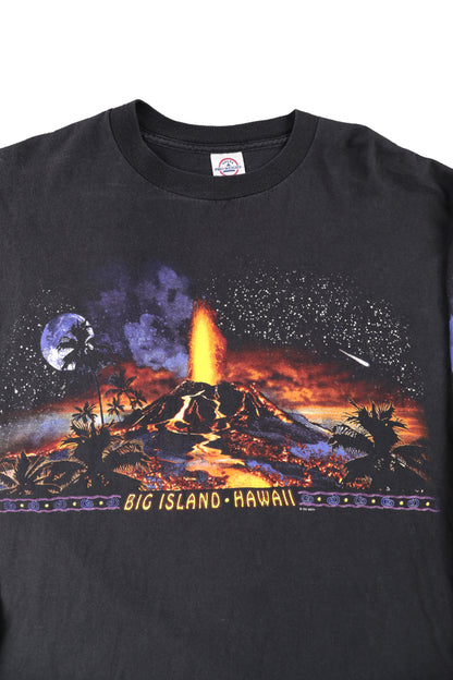 90's Hawaii Volcano Graphic Long Sleeve tee