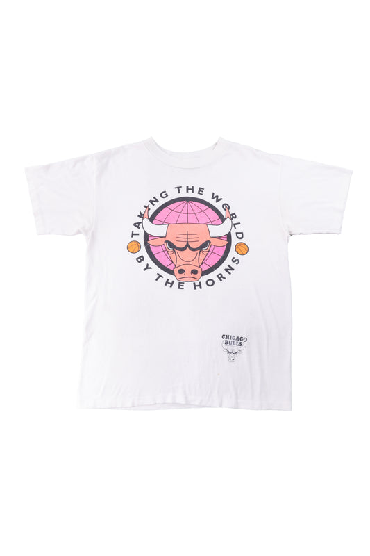 90's NBA Chicago Bulls "Talking The World By The Horns" Tee