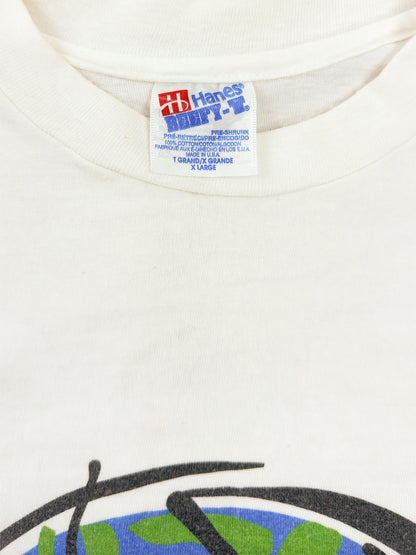 90's Esri World White Graphic Tee